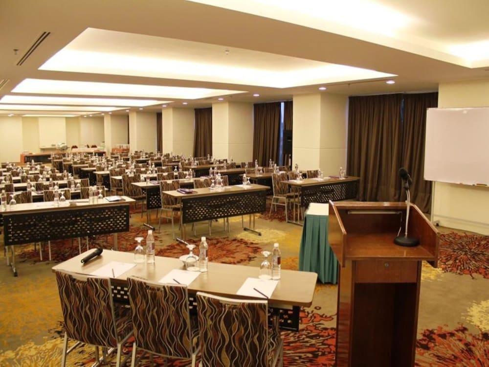 Hotel Royal Kuala Lumpur Exteriör bild