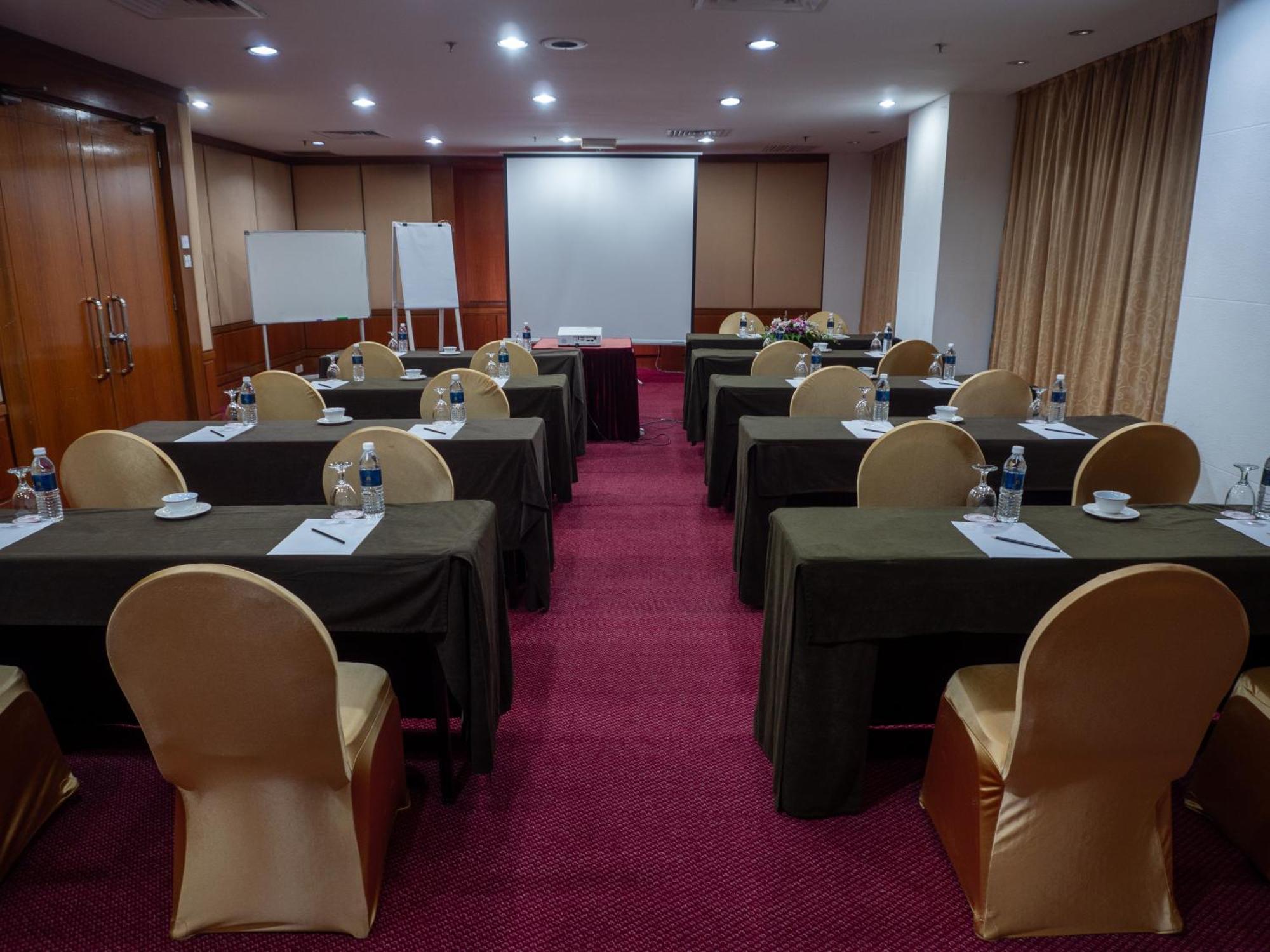 Hotel Royal Kuala Lumpur Exteriör bild